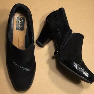 Clark’s Active Air suede shoes